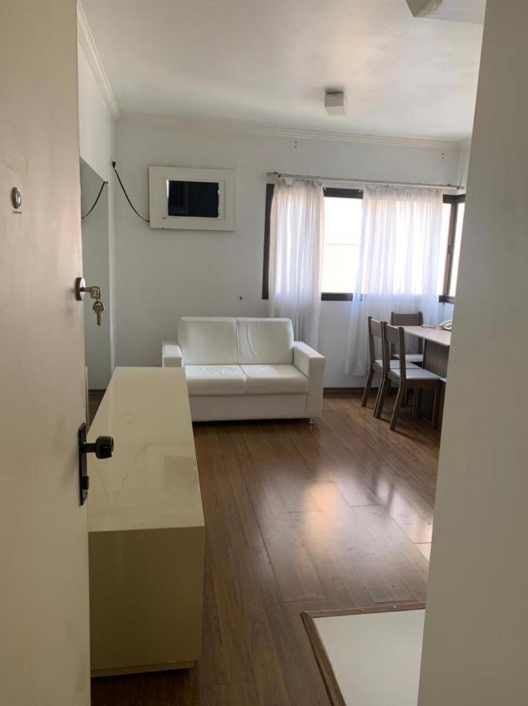 Apartamento Apto No Jardins Com Area De Lazer!
